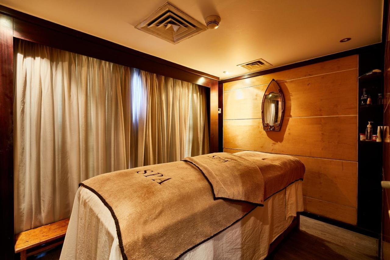 Отель Sonesta St George Nile Cruise - Luxor To Aswan 4 Nights From Monday To Friday Экстерьер фото